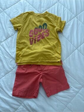 okie dokie Mustard 'Good Vibes' Tee with Coral Shorts